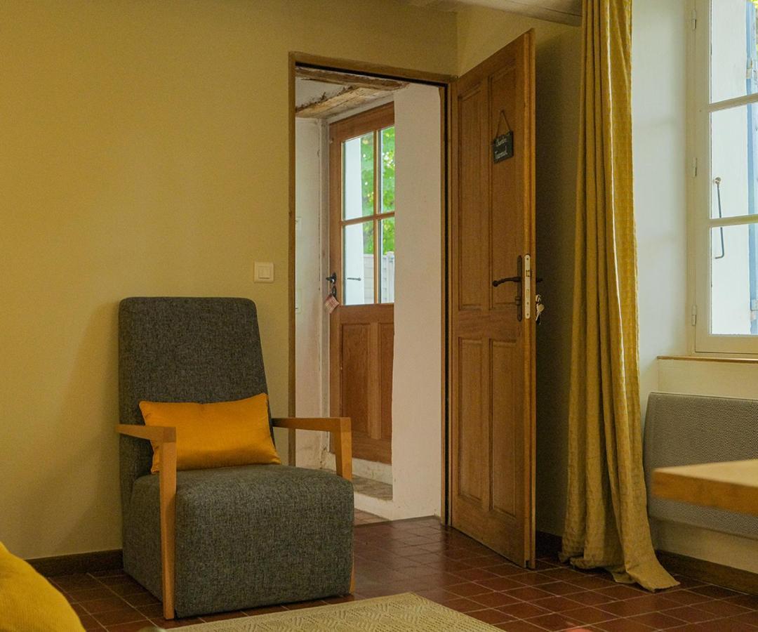 リル・シュル・ラ・ソルギュ Montjoia Bed & Breakfast エクステリア 写真