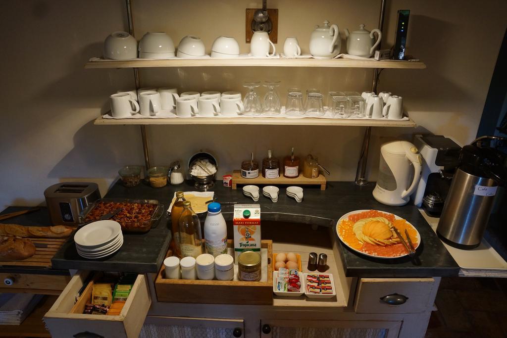 リル・シュル・ラ・ソルギュ Montjoia Bed & Breakfast エクステリア 写真